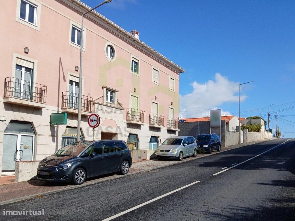 Loja - Ericeira 13km, A Casa das Casas