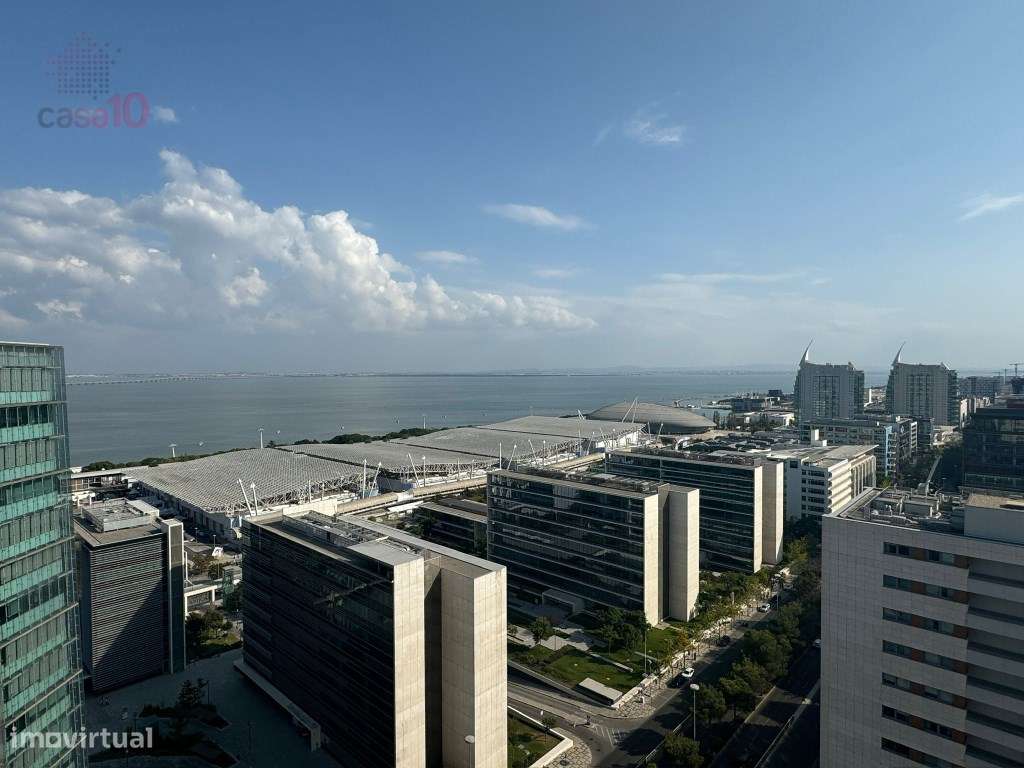Vende-se T2 com vista rio no Parque das Nações, Lisboa - Grande imagem: 2/20