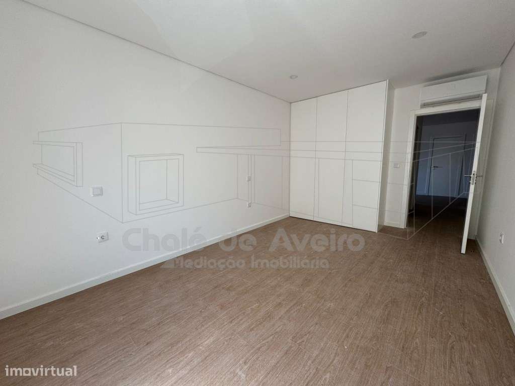Apartamento T3 com 2 Lugares de Estacionamento em Esgueira | Aveiro-10