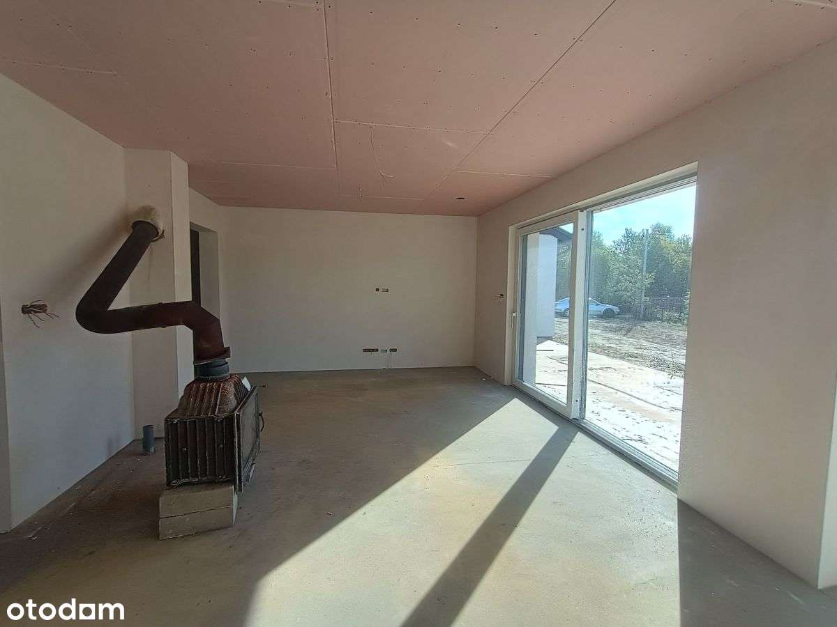 Obszerny dom do zamieszkania i na działalność - Pełny obrazek: 5/16