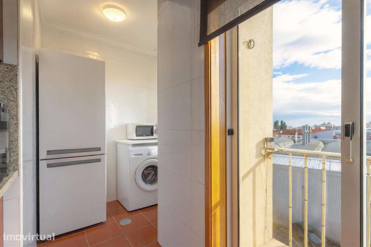 Apartamento T3 com 2 Frentes, Varandas em Vila do Conde-6