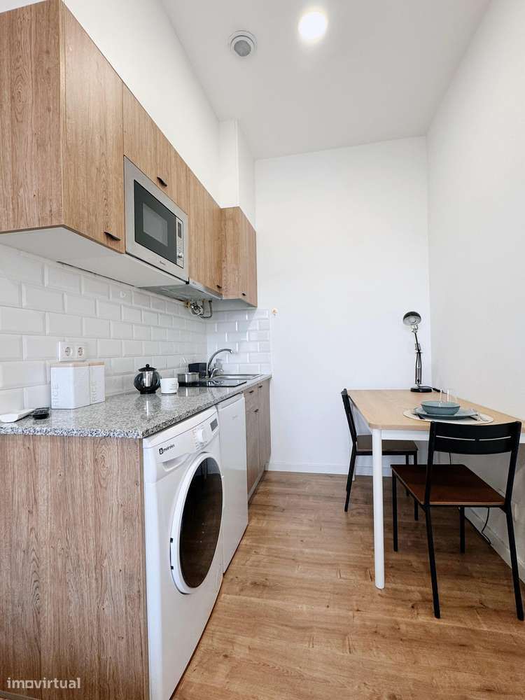 T0/Estúdio no Centro de Coimbra - Grande imagem: 4/5