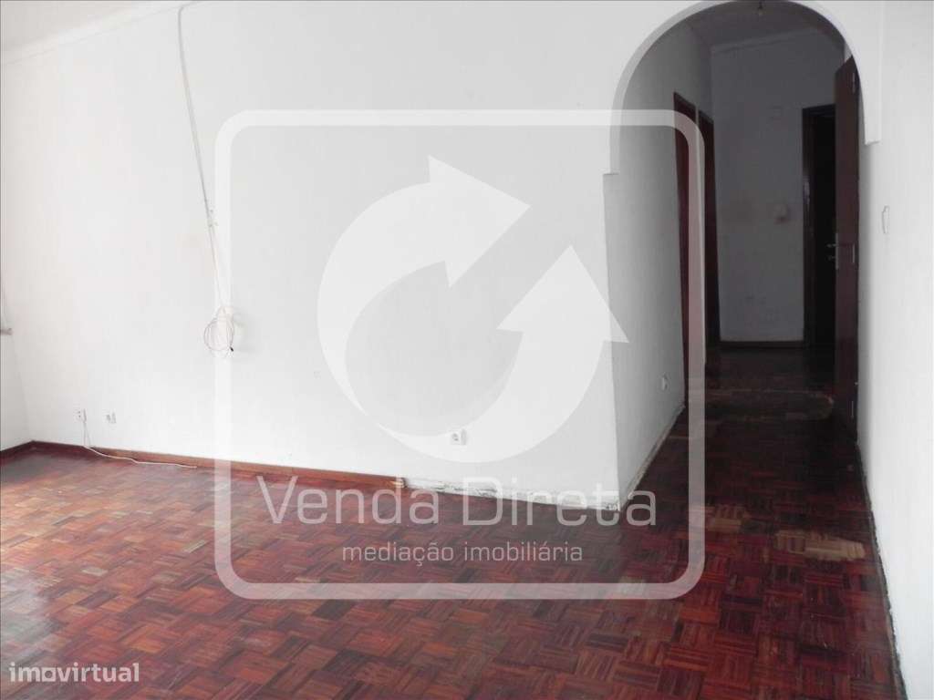Apartamento T2 com 77 m² e Vista Desafogada - 9º Piso | Agualva-Cac... - Grande imagem: 5/20