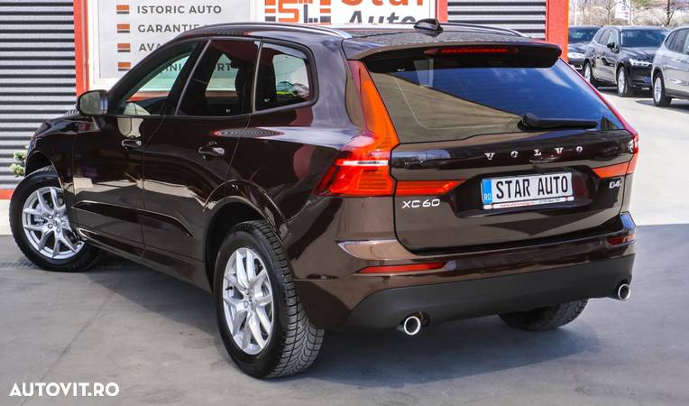 Volvo XC 60 D4 Momentum Pro - 5