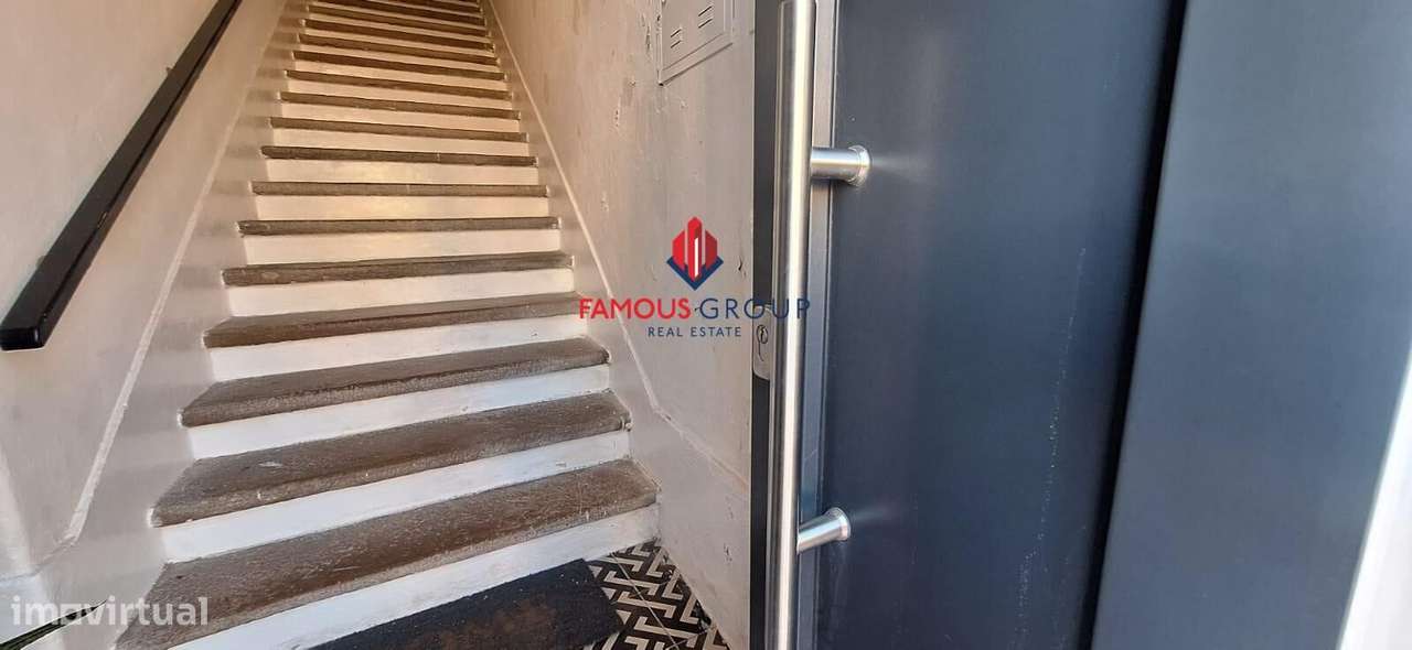 Moradia T5 com quintal no centro- Portimão - Grande imagem: 3/48