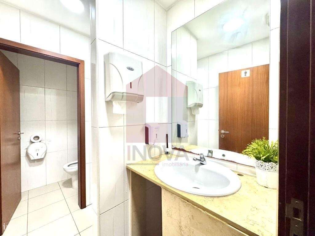 Loja, Vila Verde - Grande imagem: 4/15