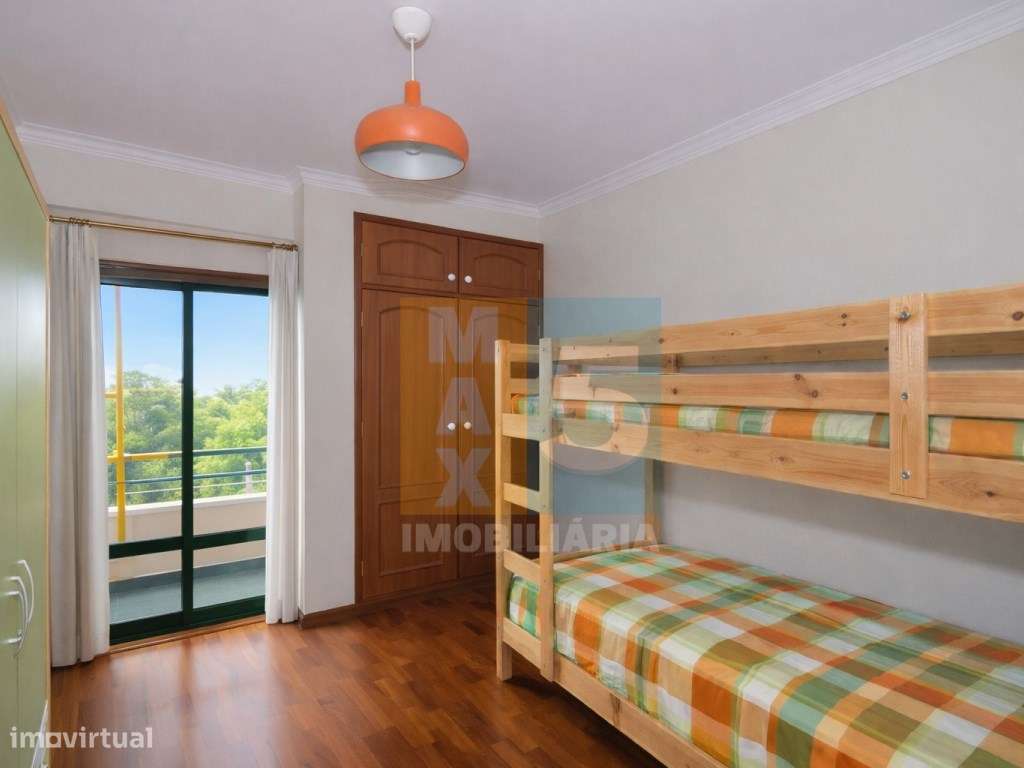T3 com garagem, varandas e arrecadação - Centro Tomar-21