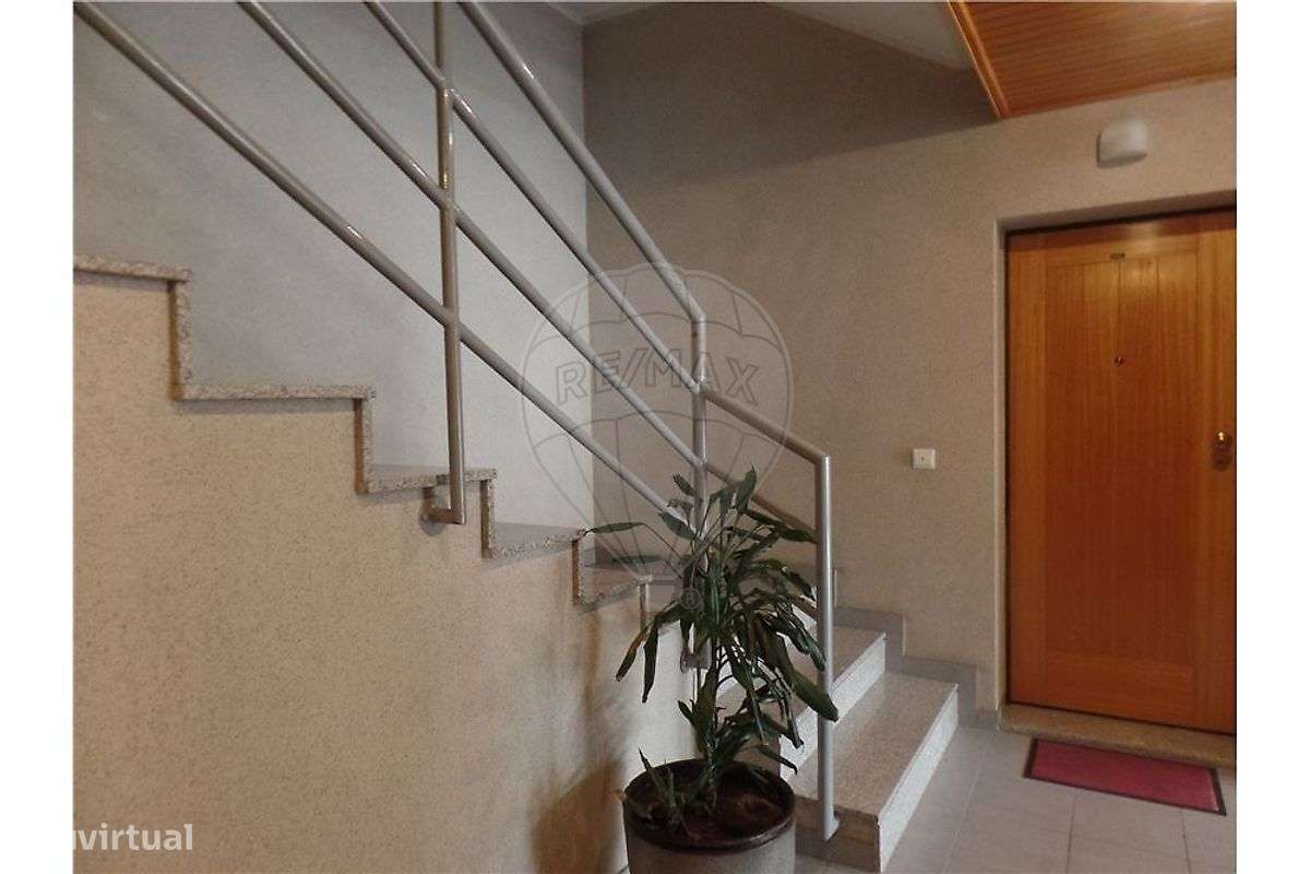 Apartamento T1 para arrendamento - Grande imagem: 3/32