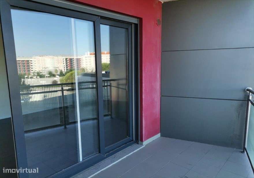 Apartamento em Covilhã, Santa Maria - Grande imagem: 5/15