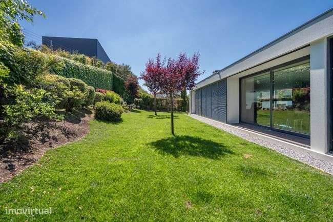 Moradia de Luxo para venda T4-29