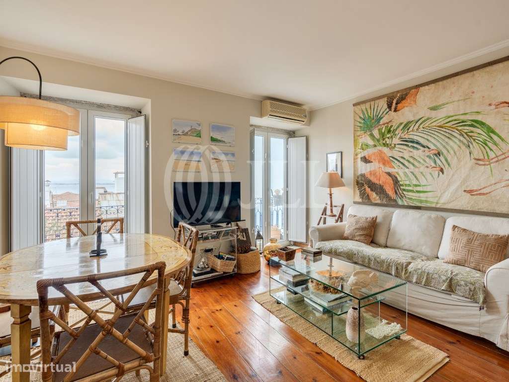 Apartamento T3 duplex, na Madragoa, em Lisboa - Grande imagem: 3/27