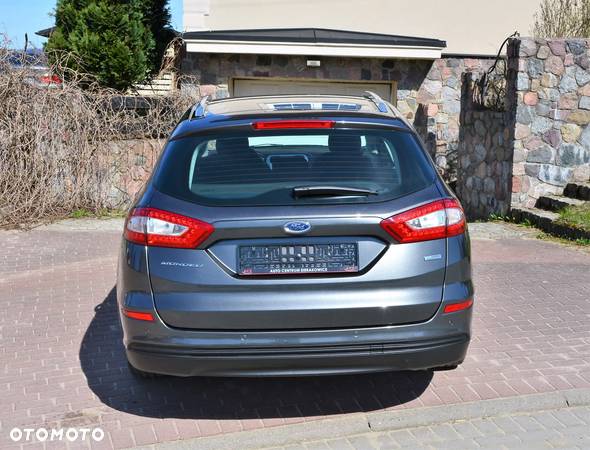 Ford Mondeo - 13