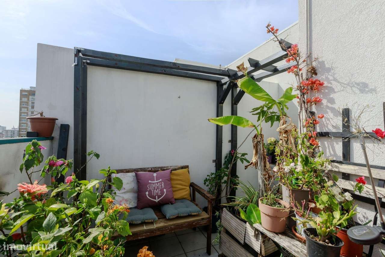 T3 Duplex no último andar | Ramalde, Porto-21