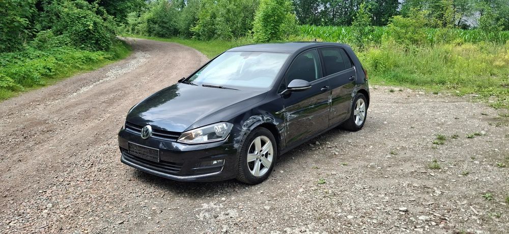 Volkswagen Golf VII 2.0 TDI BlueMotion Technology Lounge 2015