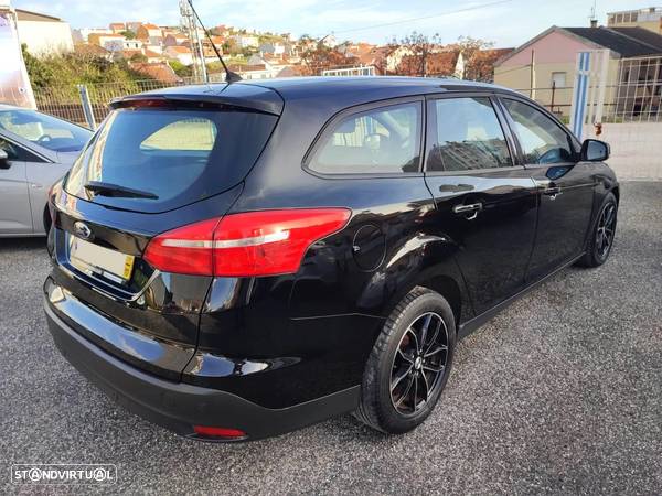Ford Focus SW 1.5 TDCi Trend ECOnetic - 4