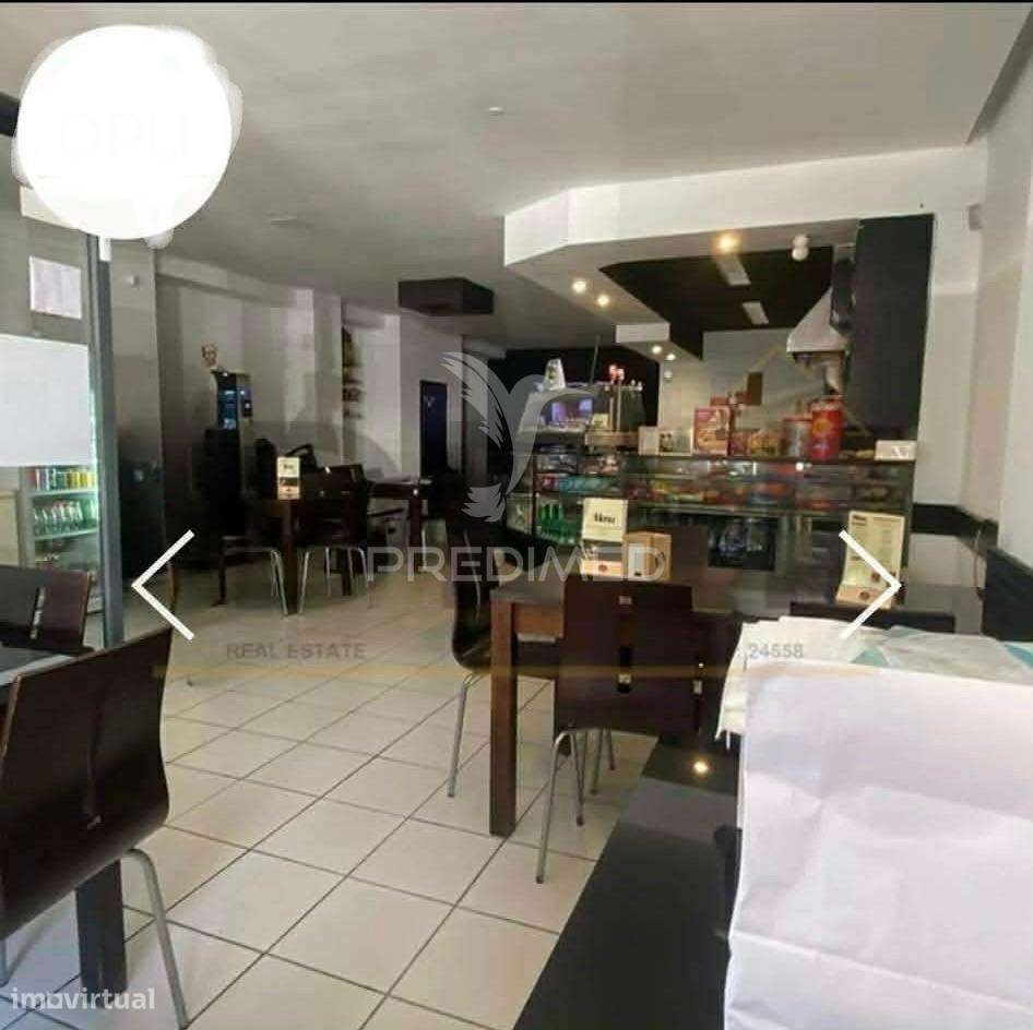 Oportunidade Única: Trespasse de Café/Bar em Zona Universitária! - Grande imagem: 2/3