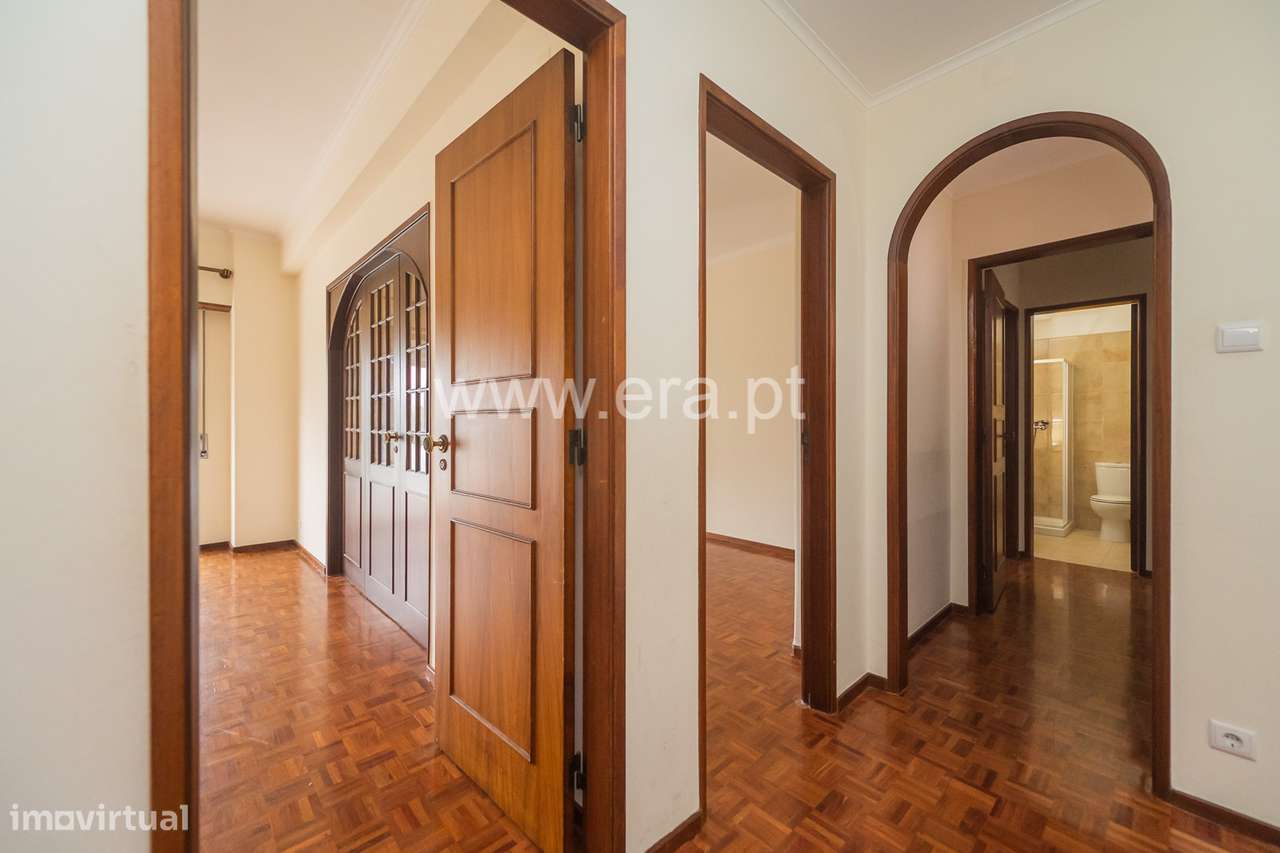 Apartamento T6 - Benfica-14