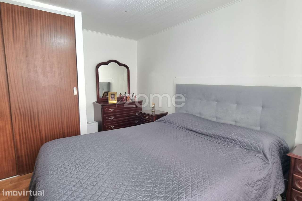 Moradia T3 com Terraço Vista Serra e Mar – Cabouco, Lagoa-6