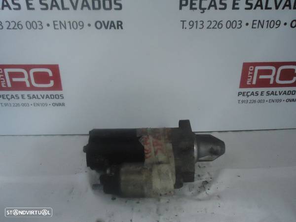 Motor de Arranque Mercedes Sprinter - 2