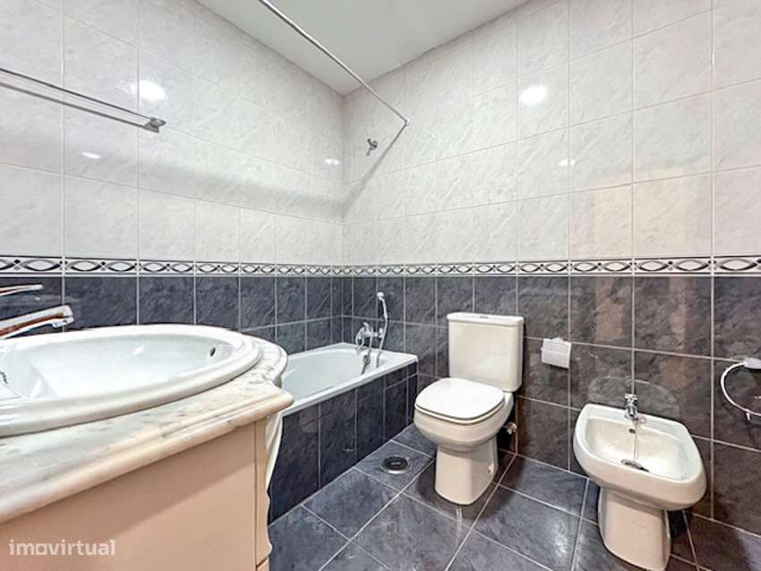 Apartamento T2 em São João de Ver-14