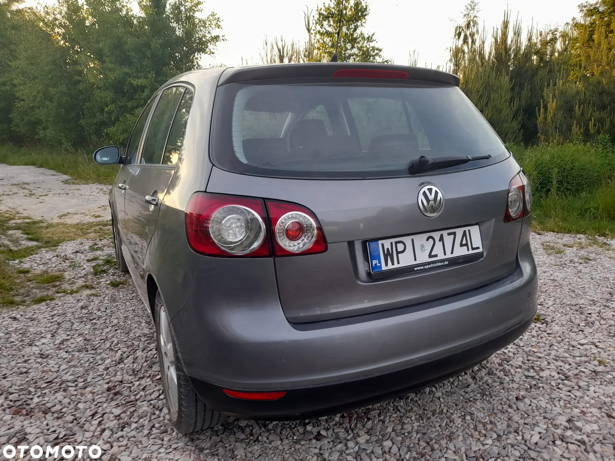 Volkswagen Golf V 1.9 TDI Trendline - 26