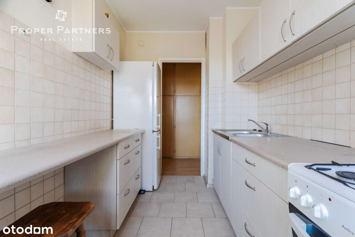 Ustawne mieszkanie na Bielanach 2-3 pok. z kuchnią-2