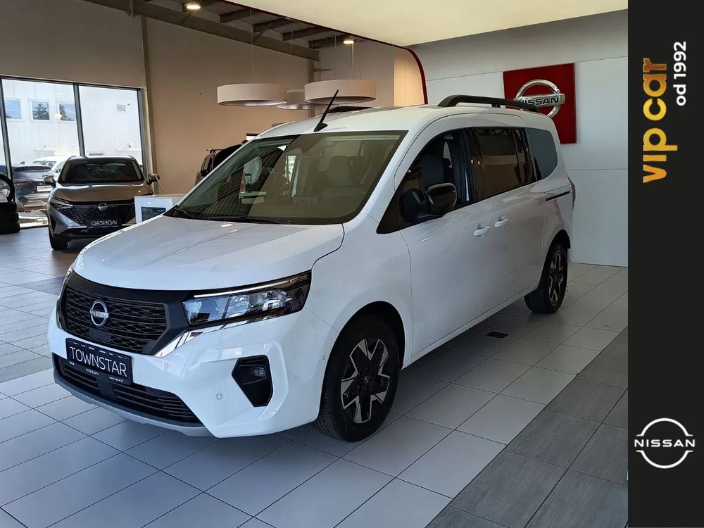nissan townstar