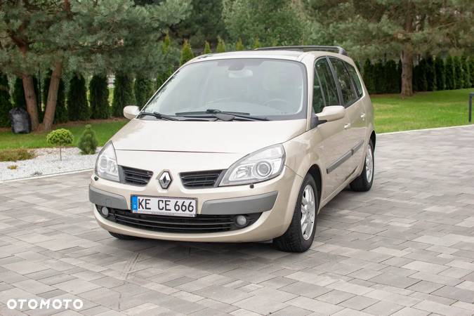 Renault Grand Scenic - 2