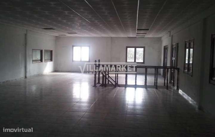 Armazém industrial em Bemposta (Abrantes), em terreno com 5.000 m², à - Grande imagem: 5/8