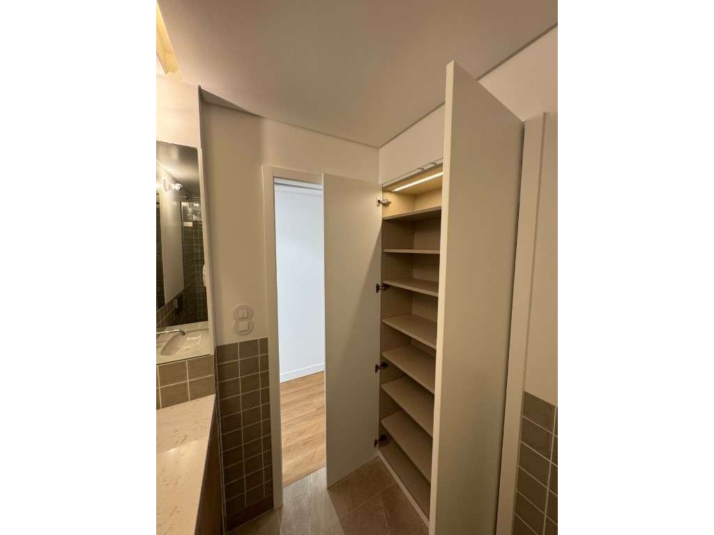 Moradia T3 com Garagem e Suite a venda na Maçã Sesimbra-34