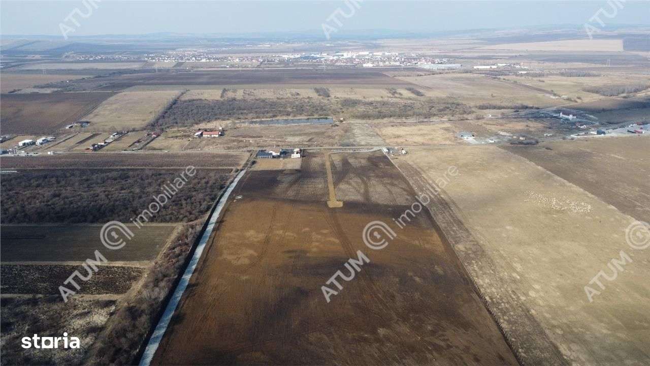 Teren de 133.000 mp cu PUZ in desfasurare in zona de Vest din Sibiu - Imagine principală: 5/13