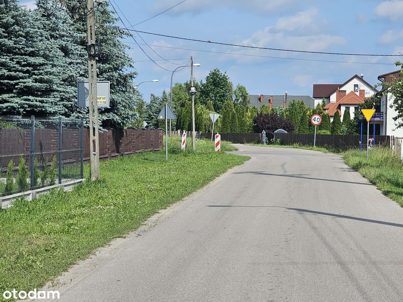 Uchwalony plan; b. dobry dojazd do W-wy; szkoła, PKP. Nowe domy-6