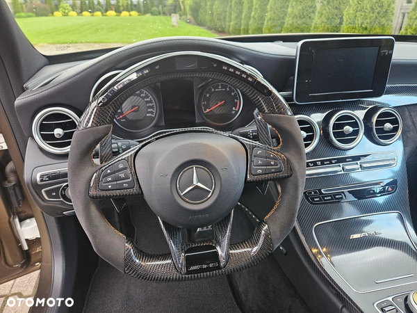 Mercedes-Benz Klasa C AMG 63 S T AMG Speedshift 7G-MCT - 25