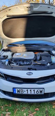 Kia Optima Plug-in Hybrid - 9