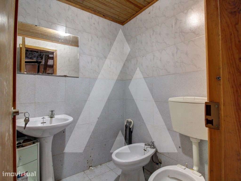 Moradia isolada em Oiã-38