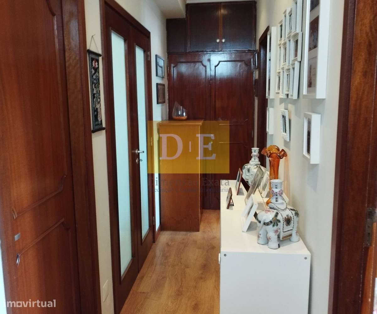 Andar Moradia T3 com Grande Terreno em Zona Estratégica de Perafita-4