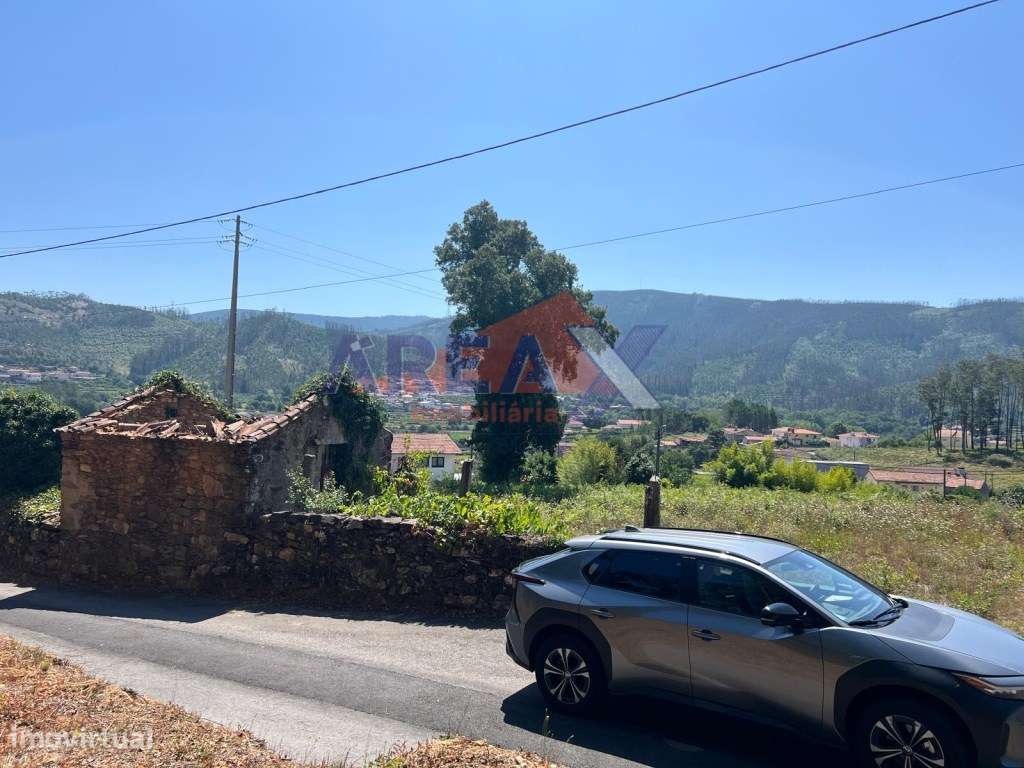 Vistas Magníficas para a Serra | 30 m de Frente-12