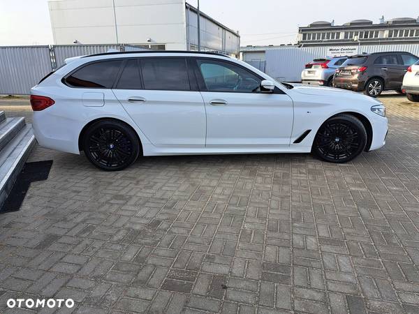 BMW Seria 5 530d M Sport sport - 2