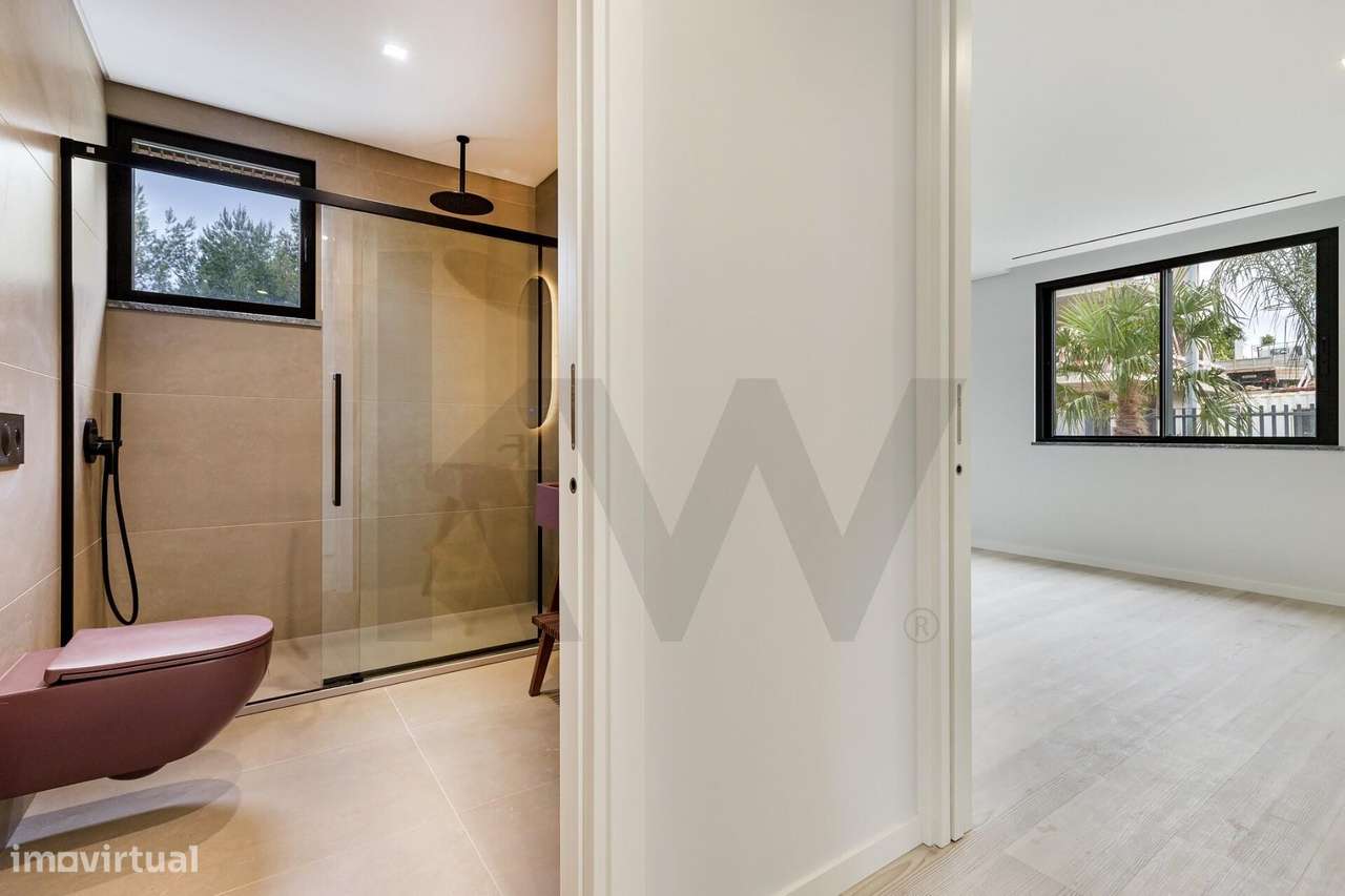 Moradia de arquitetura contemporânea em Cascais com 5 suites para vend-23