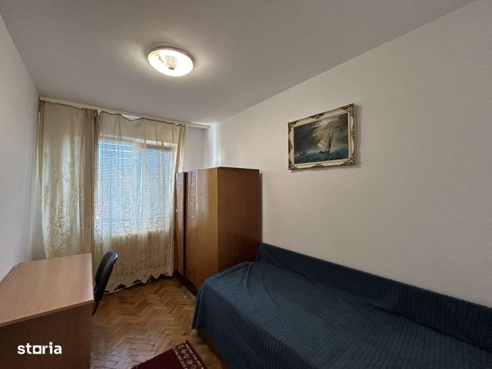 Apartament 3 camere, semidecomandat, 52mp utili, zona Iosefin - Imagine principală: 4/10
