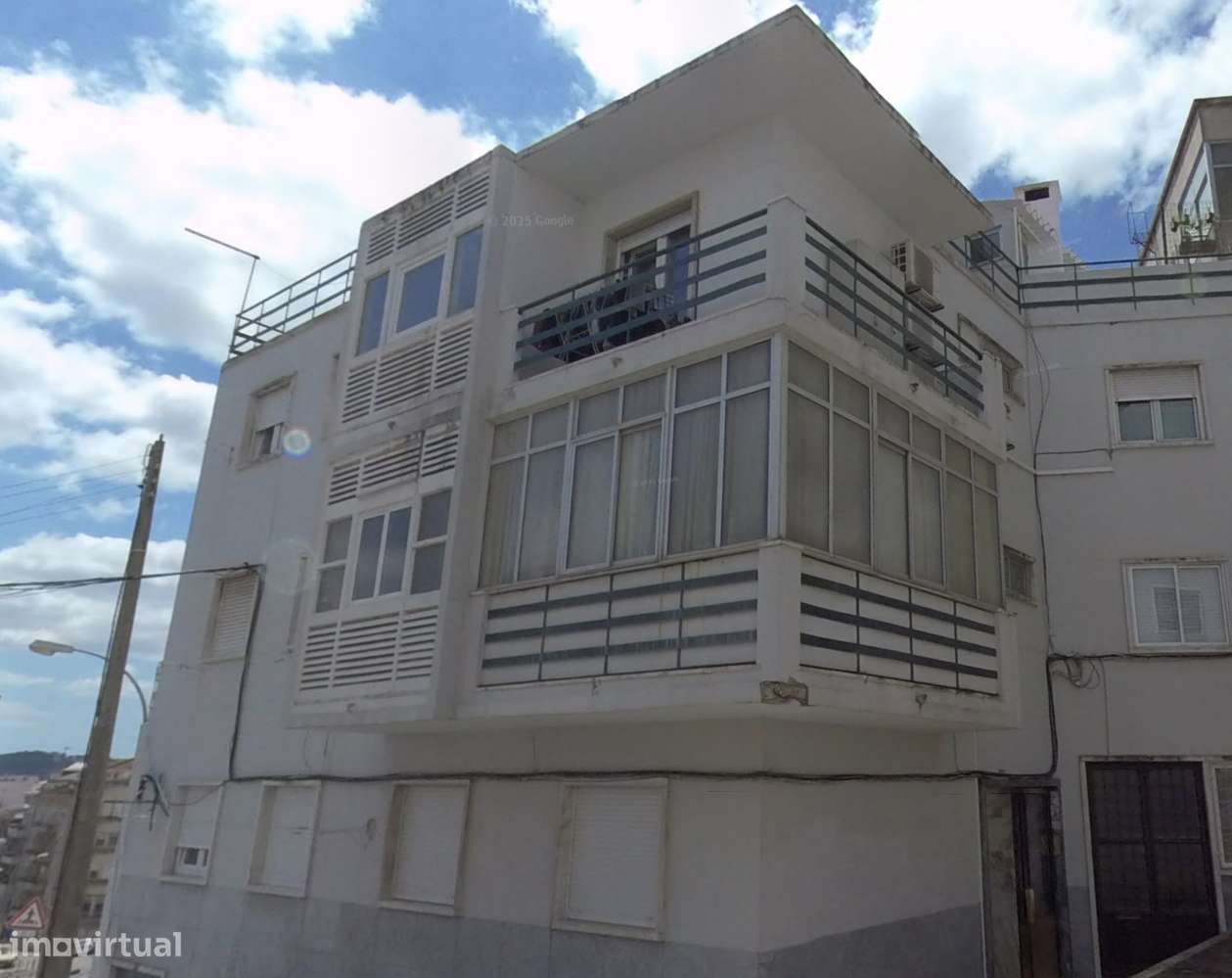 T2 Totalmente Remodelado com 2 Suítes em Algés | Entrega Maio 2026 - Grande imagem: 3/6