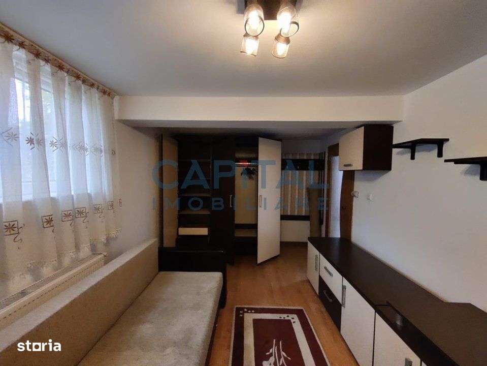 Vanzare garsoniera in cladire particulara, zona Campului - Imagine principală: 2/7