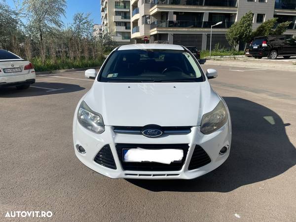 Ford Focus - 4