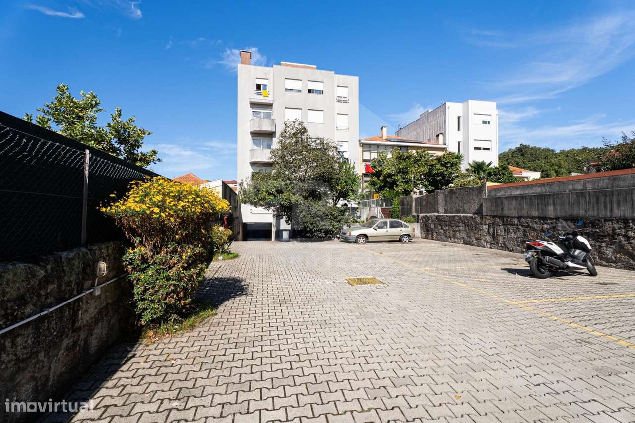 T1 com Terraço junto ao Metro-22