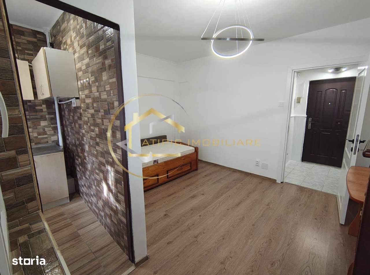 Garsoniera de vanzare etaj 1 in Bd Poitiers - Siraj - Imagine principală: 4/9