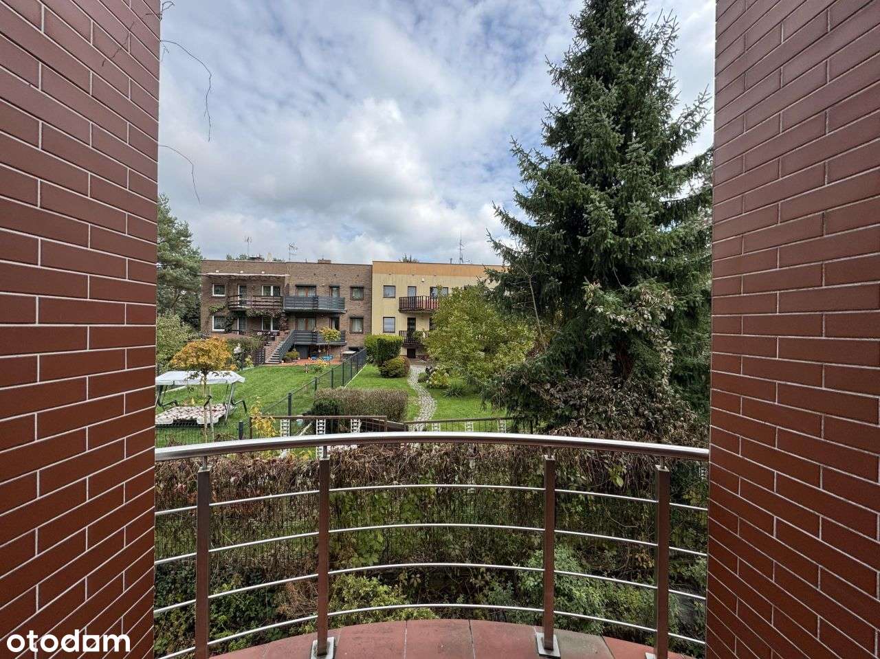 Komfortowy do zamieszkania od zaraz pod lasem.-13