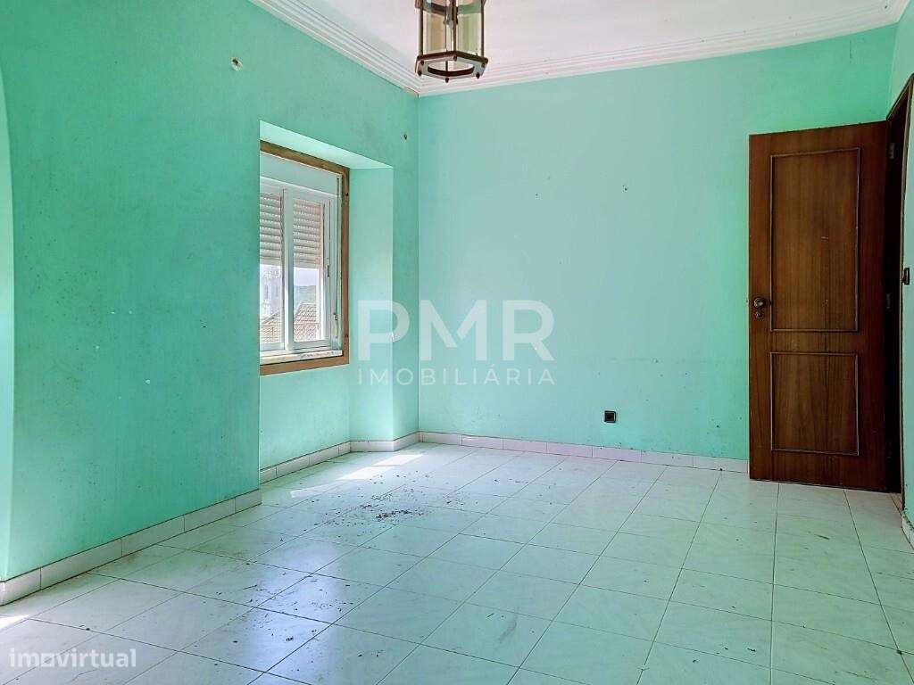 Apartamento T3 para remodelação-14