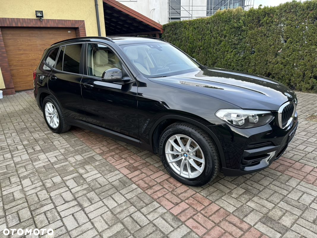 BMW X3 sDrive18d Luxury Line - 4