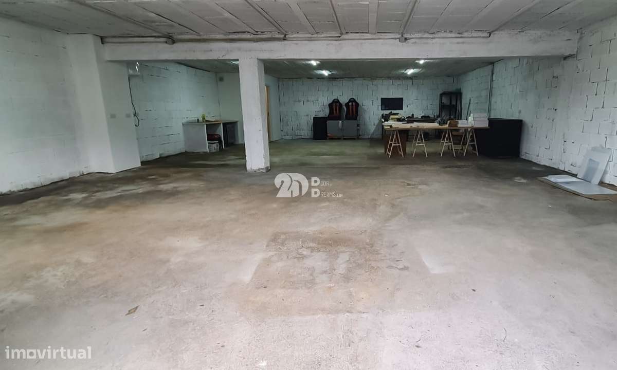 Andar moradia T2 - Landim - Grande imagem: 2/8