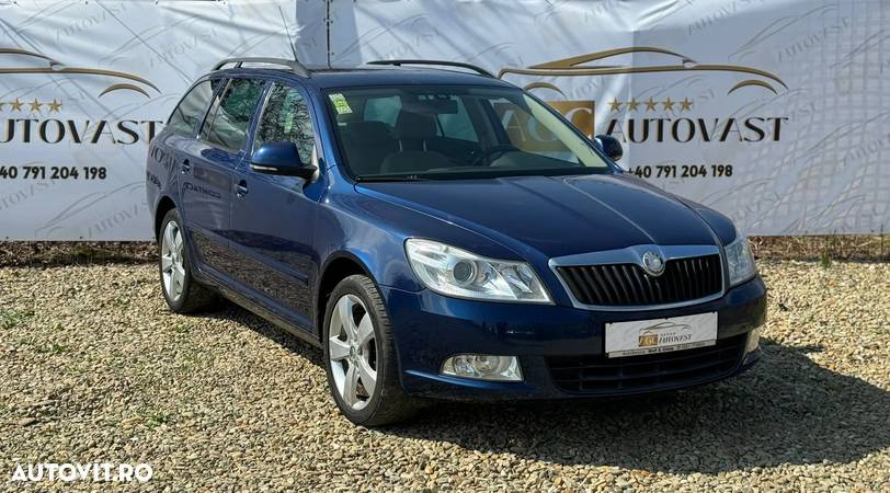 Skoda Octavia 1.8 Elegance TSI - 2